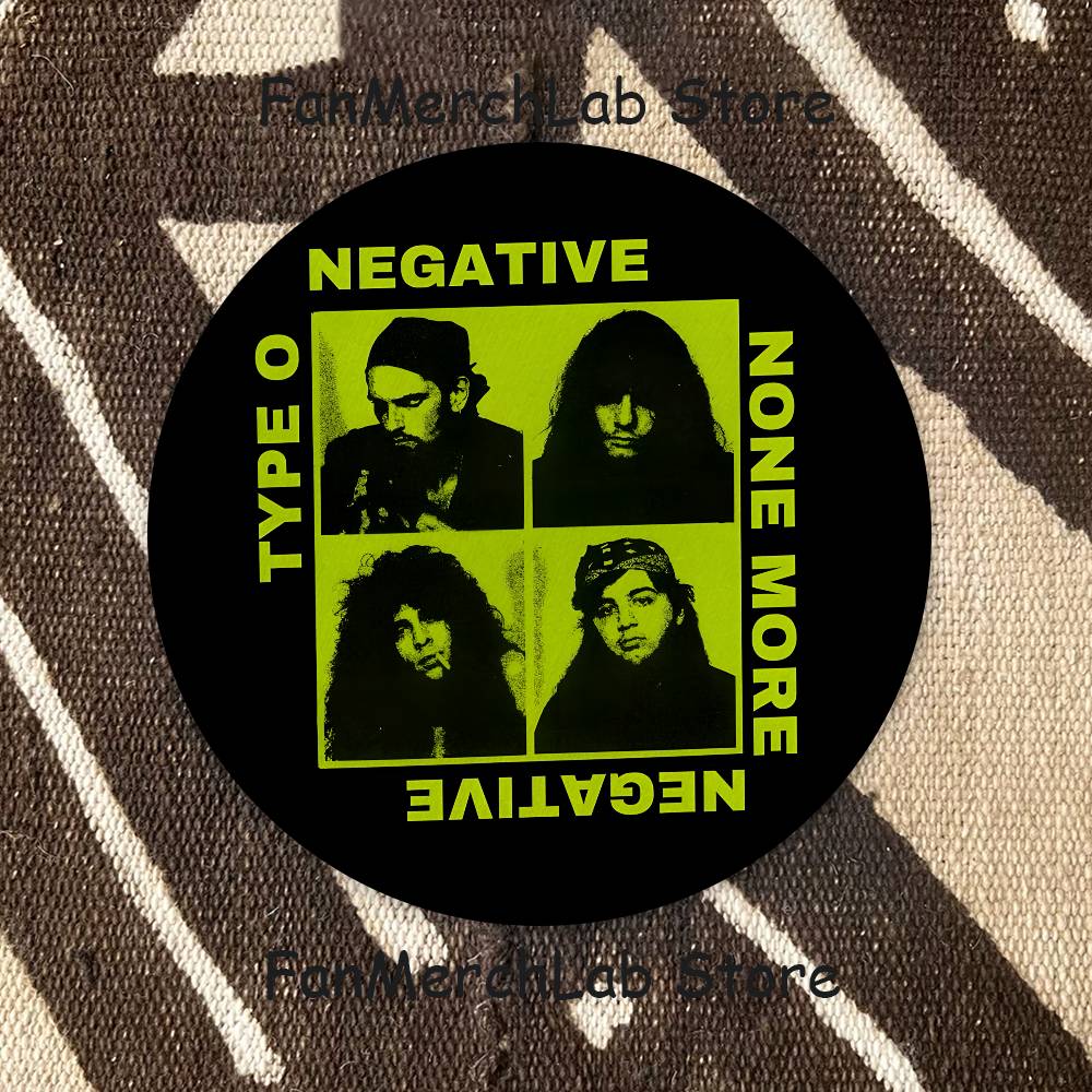 T-Type O N-NegativeS Rock Band - Wine N Beer reseña y precio